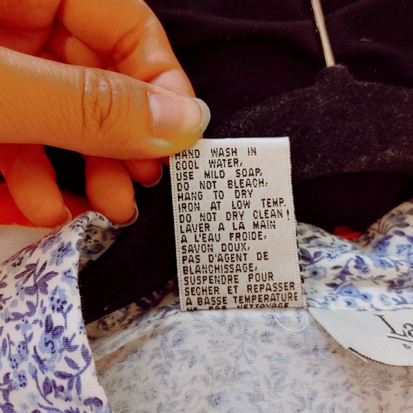 Laura Petite Blue Flower Print Button Down Stretchy 3/4 Sleeve Shirts(Gils M) - Picture 4 of 8